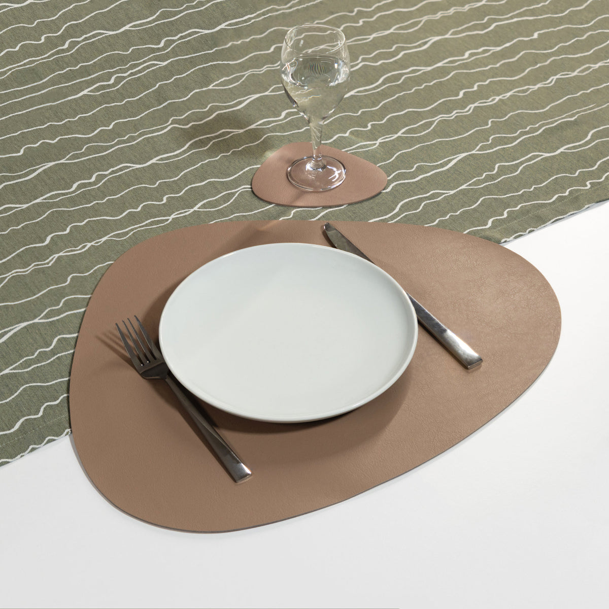 Antibakterielles Wende-Tischset "Kaja" in Steinform (Stone Shape) | Verschiedene Farben