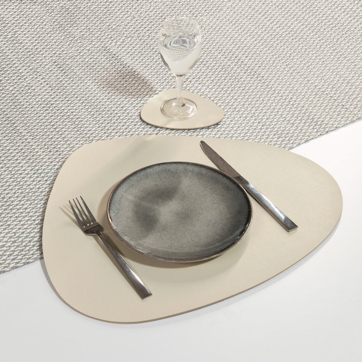 Antibakterielles Wende-Tischset "Kaja" in Steinform (Stone Shape) | Verschiedene Farben